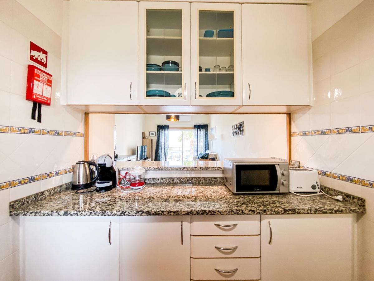 Sea View Apartment By Beach & Marina #1869 ラゴス エクステリア 写真